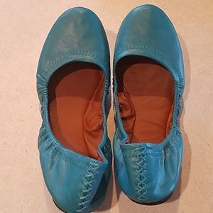 Lucky blue flats